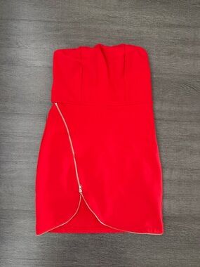 superdown Strapless Red Bodycon Dress with Silver Zip Accent